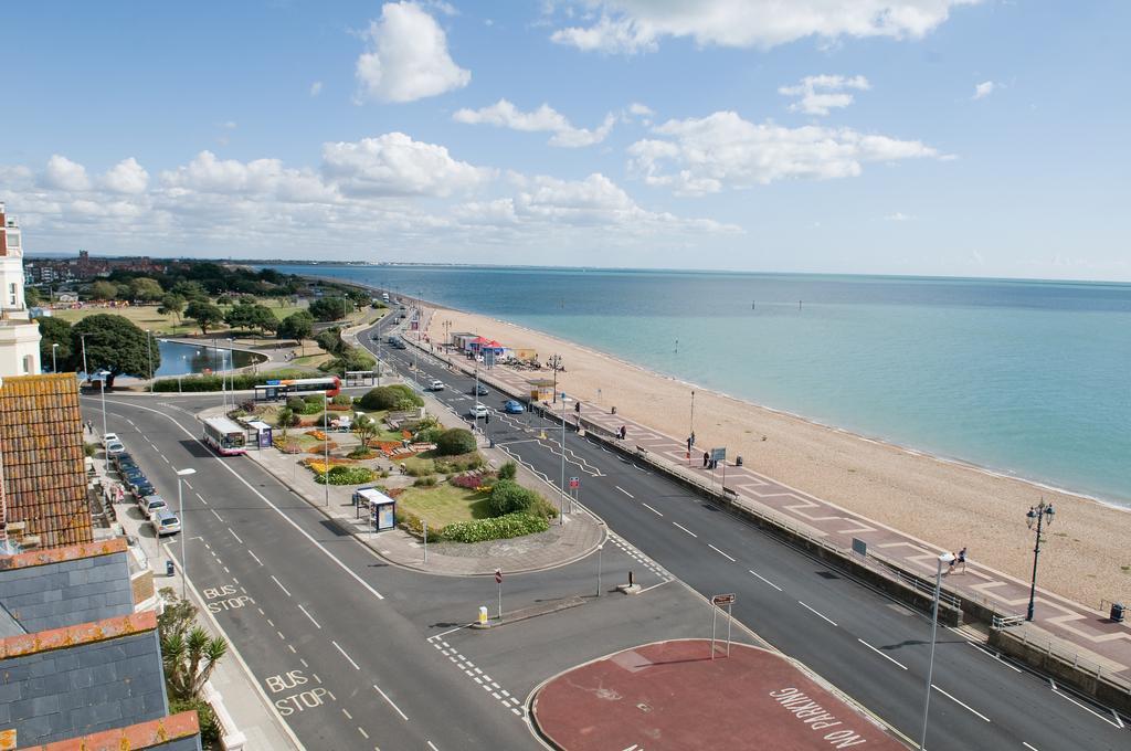 Royal Beach Hotel Southsea Extérieur photo