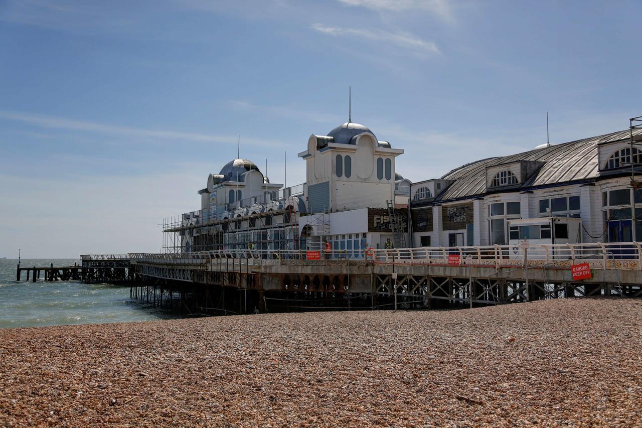 Royal Beach Hotel Southsea Extérieur photo